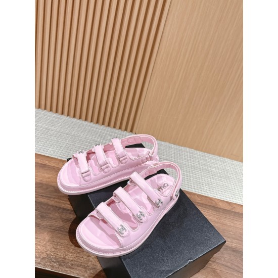 CHANEL Sandals