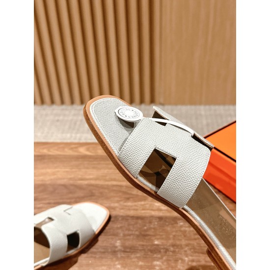 Hermes Slippers