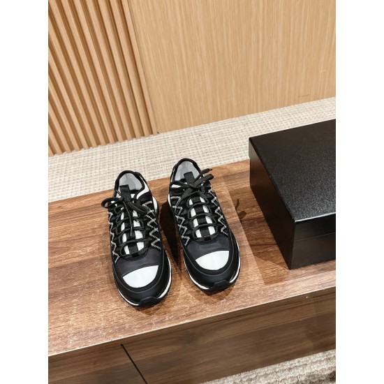 CHANEL Sneakers