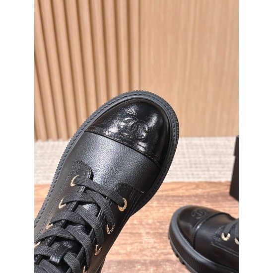 CHANEL Boots