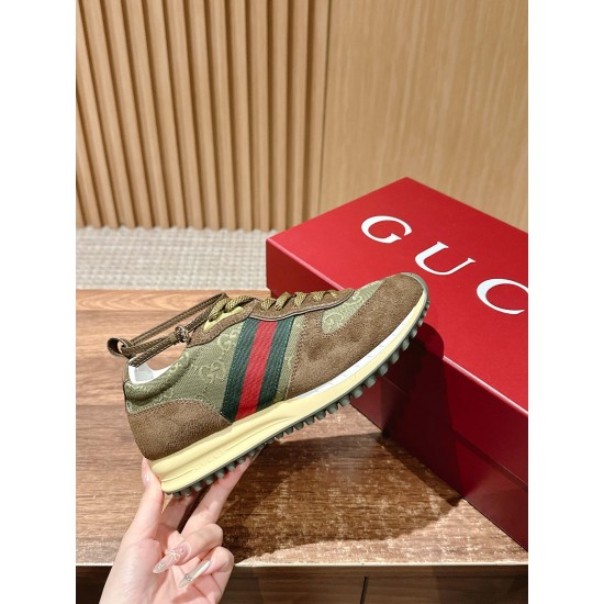 Gucci Sneakers