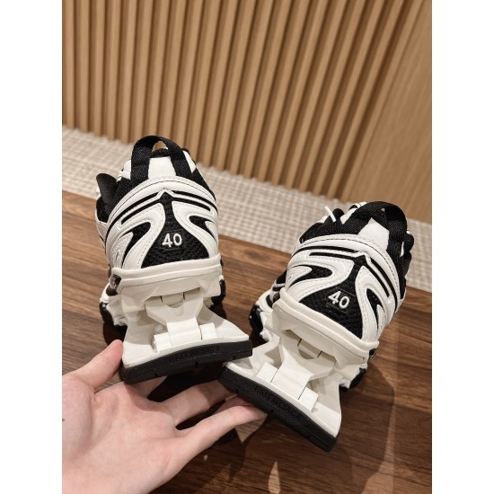 Balenciaga Sneakers
