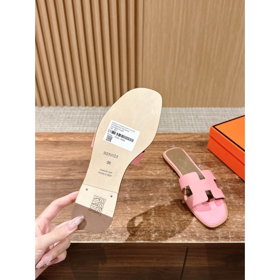 Hermes Slippers