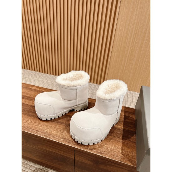 Balenciaga boots