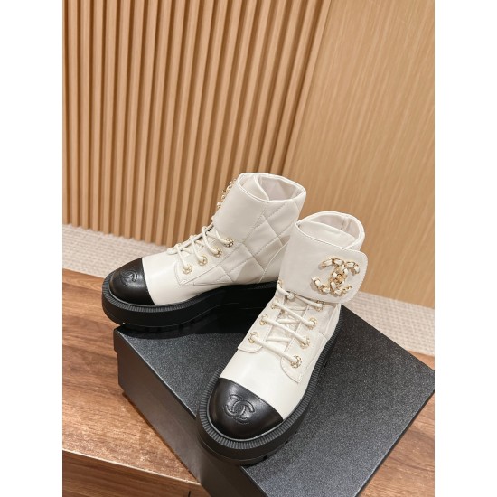 CHANEL Boots