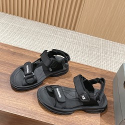  Balenciaga Slippers