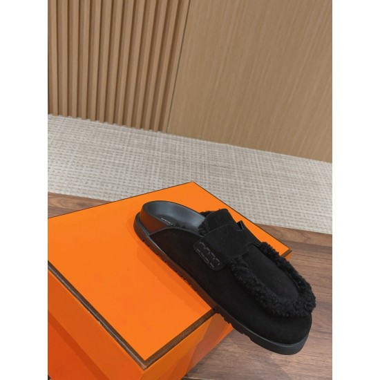 Hermes Iota mule