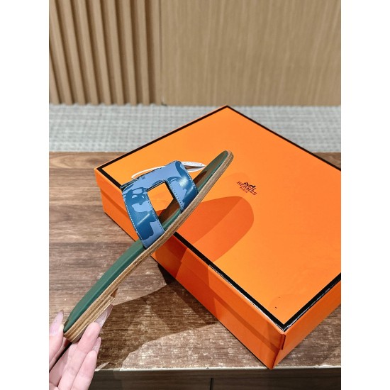 Hermes Slippers