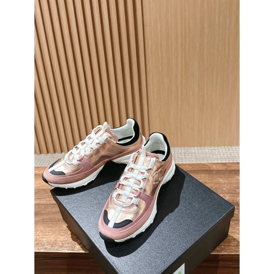 CHANEL Sneakers
