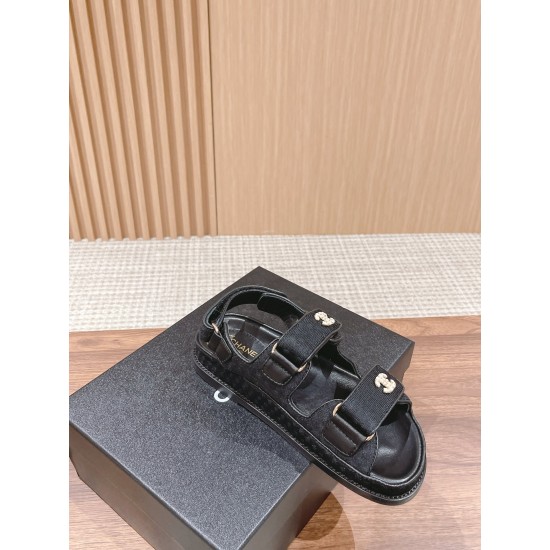 CHANEL Sandals