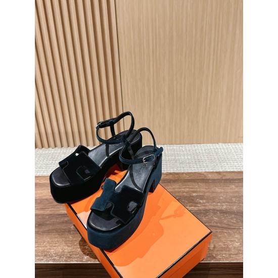 Hermes Sandals