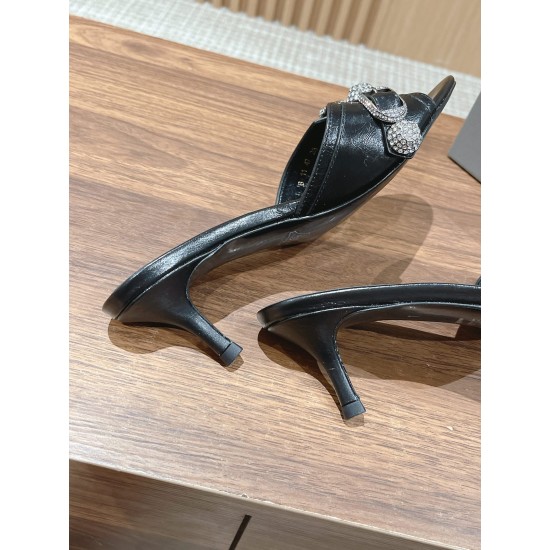  Balenciaga Slippers
