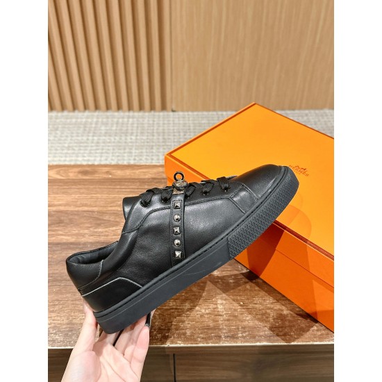 Hermes Sneakers