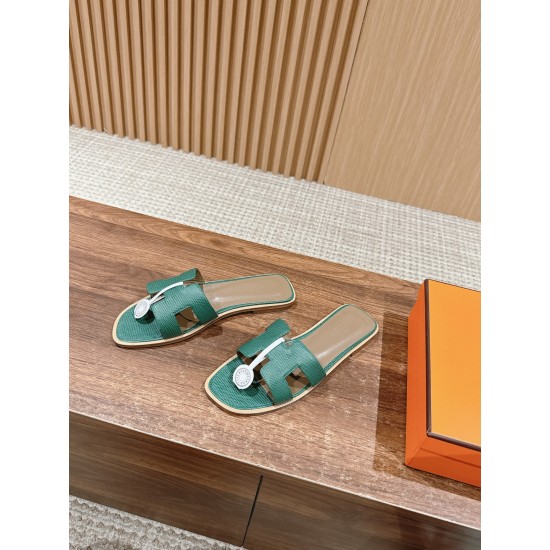 Hermes Slippers