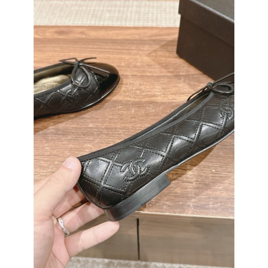 CHANEL Ballerinas