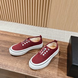 CHANEL Sneakers