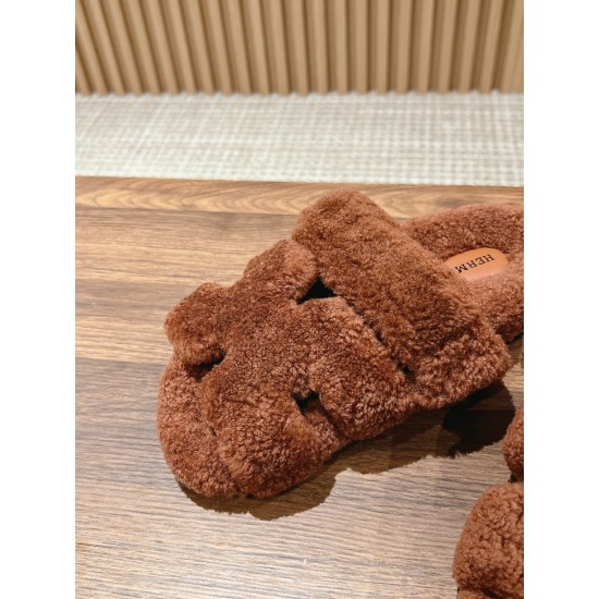 Hermes Slippers