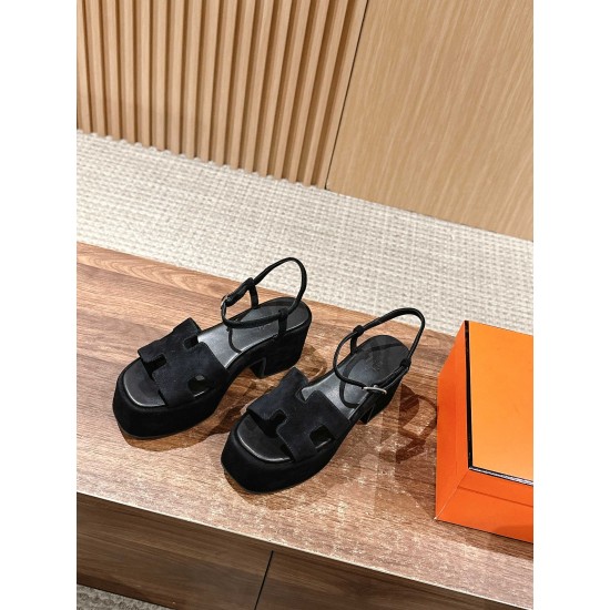 Hermes Sandals