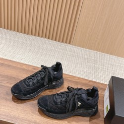 CHANEL Sneakers