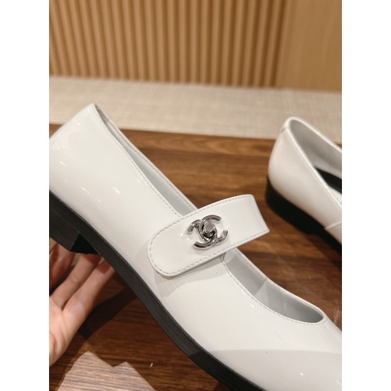 CHANEL Ballerinas