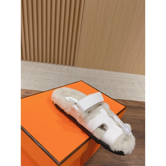 Hermes Slippers