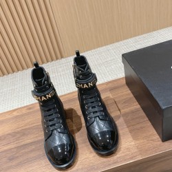 CHANEL Boots