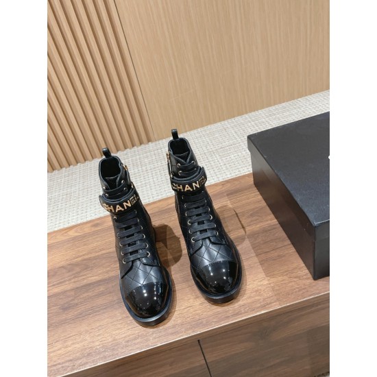 CHANEL Boots