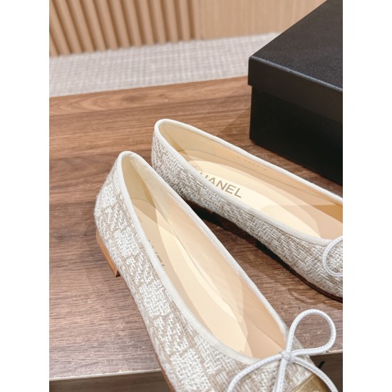 CHANEL Ballerinas