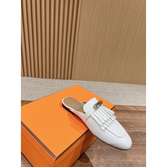 Hermes Iota mule