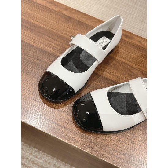 CHANEL Ballerinas