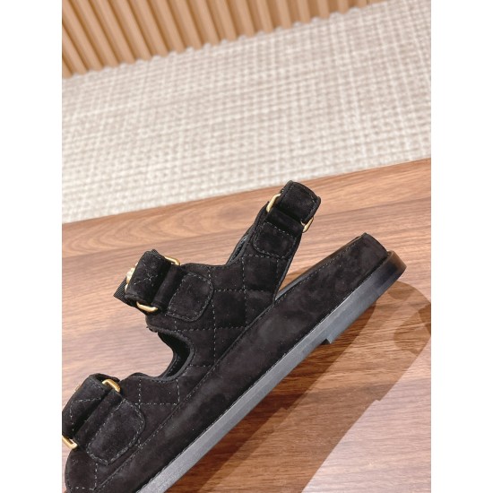 CHANEL Sandals