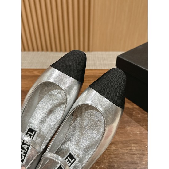 CHANEL Ballerinas
