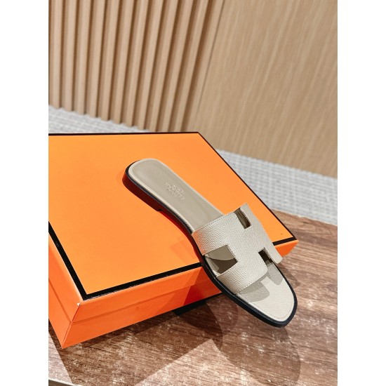 Hermes Slippers