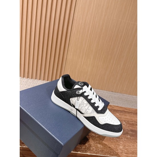 Dior Sneakers