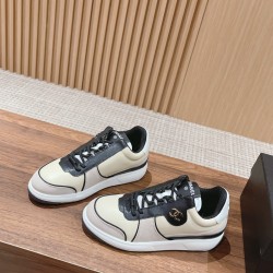 CHANEL Sneakers