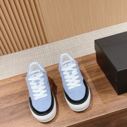 CHANEL Sneakers