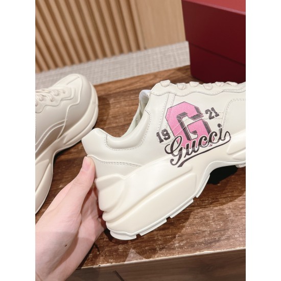 Gucci Sneakers