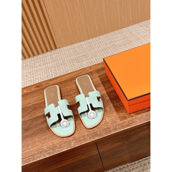 Hermes Slippers