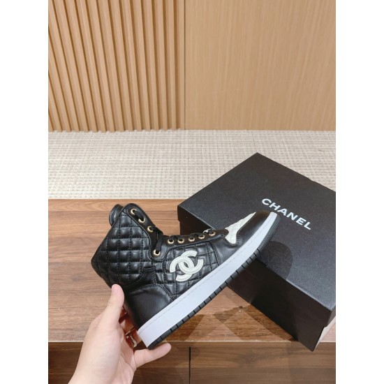 CHANEL Boots