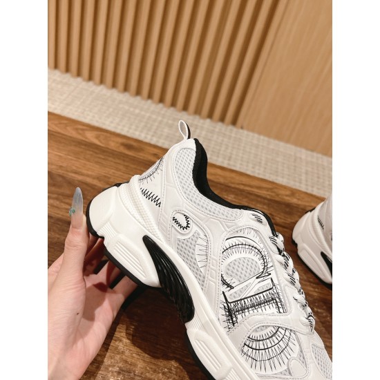 Dior Sneakers