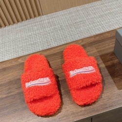  Balenciaga Slippers