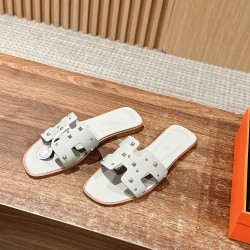 Hermes Slippers