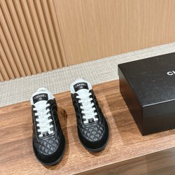 CHANEL Sneakers