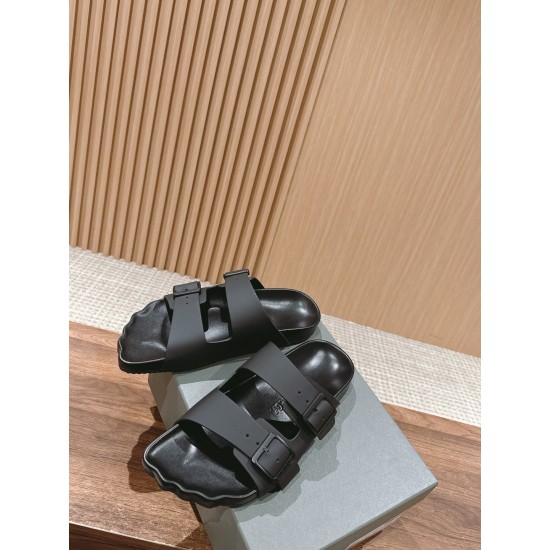  Balenciaga Slippers