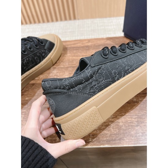 Dior Sneakers