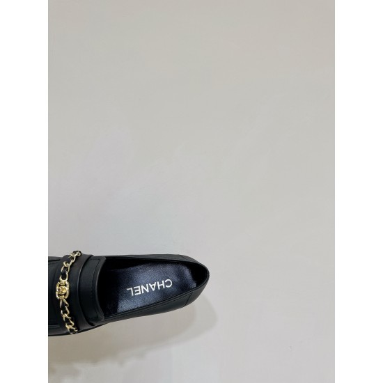 CHANEL Loafers