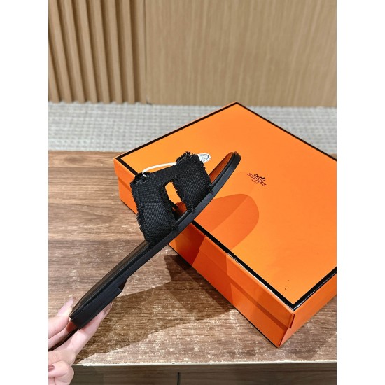 Hermes Slippers