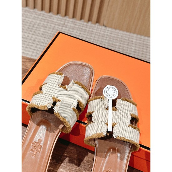 Hermes Slippers