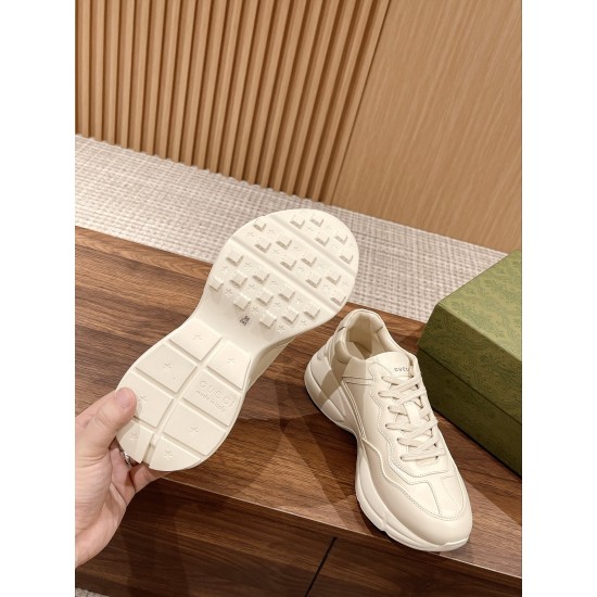 Gucci Sneakers