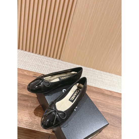 CHANEL Ballerinas